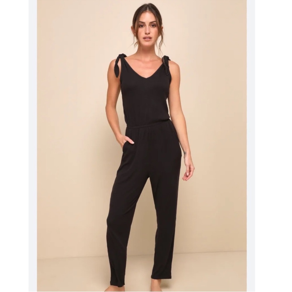 Lulus Belmore black ribbed sleeveless jumpsuit